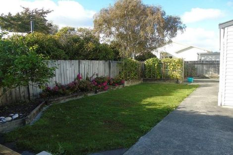 Photo of property in 18 Pilmuir Street, Hutt Central, Lower Hutt, 5010