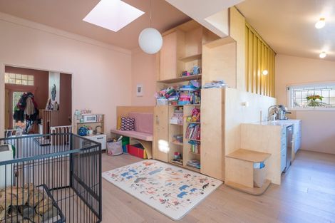 Photo of property in 106 Kawai Street, Nelson South, Nelson, 7010