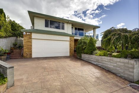 Photo of property in 76a Churchill Drive, Taradale, Napier, 4112