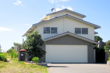 Photo of property in 1 Edinburgh Street, Waihi Beach, 3611