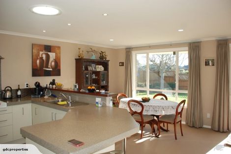 Photo of property in 48 Farringdon Avenue, Rototuna North, Hamilton, 3210