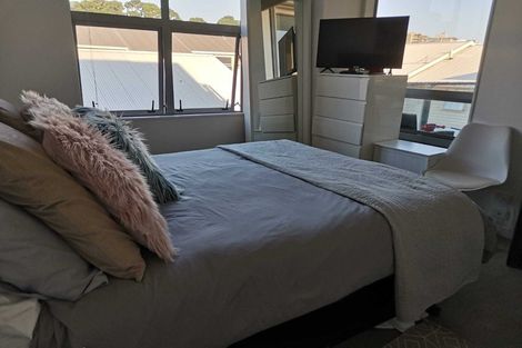 Photo of property in 4a/1 Hanson Street, Mount Cook, Wellington, 6021