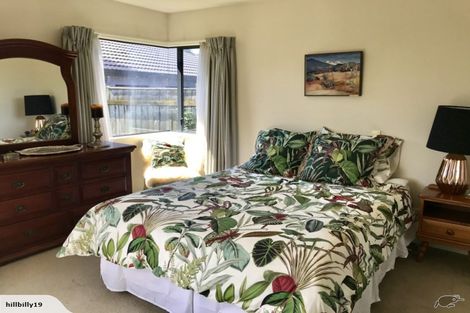 Photo of property in 6 Saint Hill Lane, Havelock North, 4130