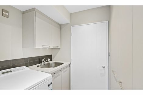 Photo of property in 12a Saint James Avenue, Papanui, Christchurch, 8053