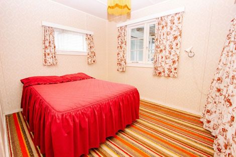 Photo of property in 35 West Crescent, Te Puru, Thames, 3575