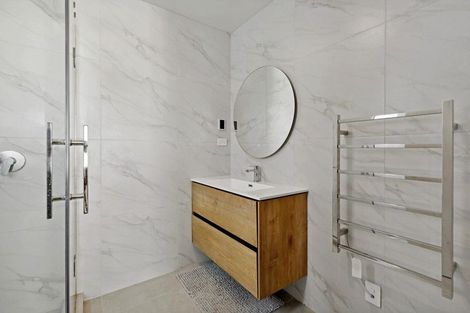 Photo of property in 4 Kea Road, Silverdale, 0932