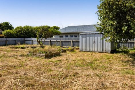 Photo of property in 208 Egmont Street, Patea, 4520