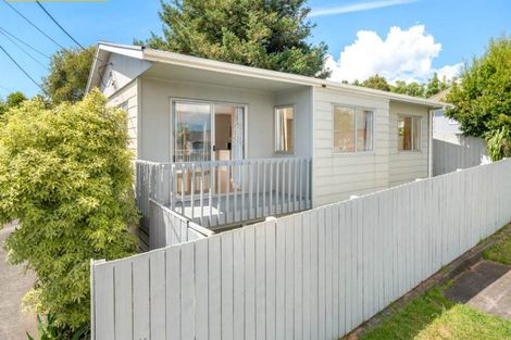 Photo of property in 1/163 Rathgar Road, Henderson, Auckland, 0610