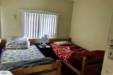 Photo of property in 324 Mount Albert Road, Mount Roskill, Auckland, 1041