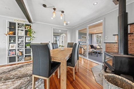 Photo of property in 7210 South Road, Warea, New Plymouth, 4381