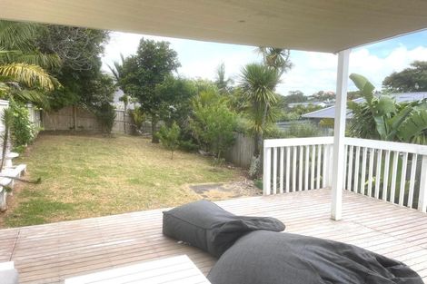 Photo of property in 164 Queen Street, Northcote Point, Auckland, 0627