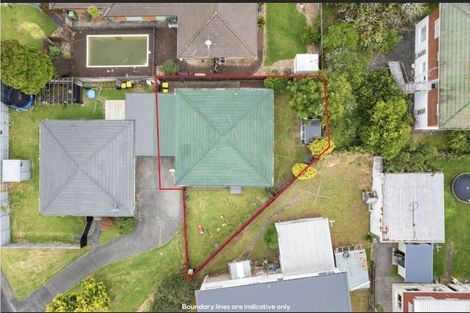 Photo of property in 2/7 Frank Evans Place, Henderson, Auckland, 0610