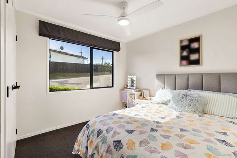 Photo of property in 63 Paparata Road, Bombay, 2675