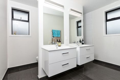 Photo of property in 6 Helen June Avenue, Flagstaff, Hamilton, 3210