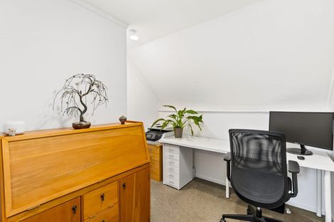 Photo of property in 15a Whangaparaoa Road, Red Beach, 0932