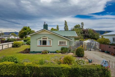 Photo of property in 63 Parsonage Road, Waimate, 7924