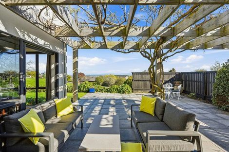 Photo of property in 68 Ravensdale Rise, Westmorland, Christchurch, 8025
