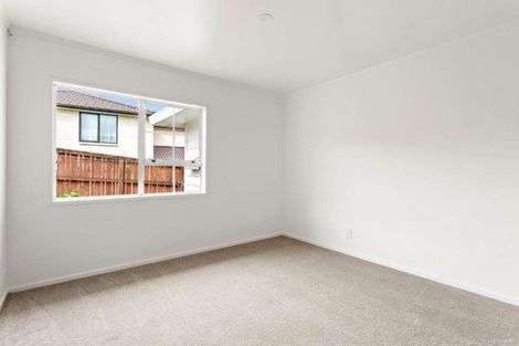 Photo of property in 23 Centorian Drive, Windsor Park, Auckland, 0632
