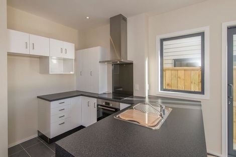 Photo of property in 9 Comber Place, Johnsonville, Wellington, 6037