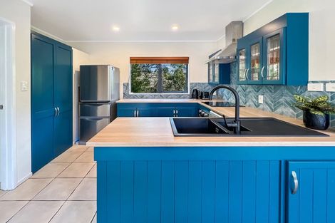 Photo of property in 14a Mchardy Place, Glenfield, Auckland, 0627