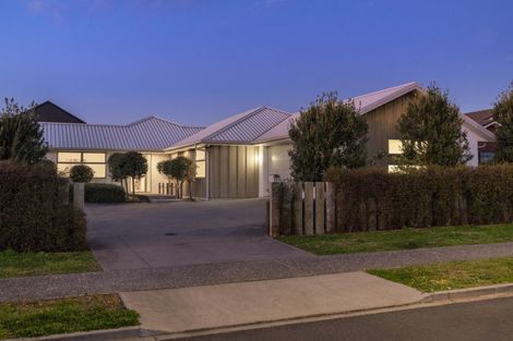 Photo of property in 107 The Boulevard, Papamoa Beach, Papamoa, 3118