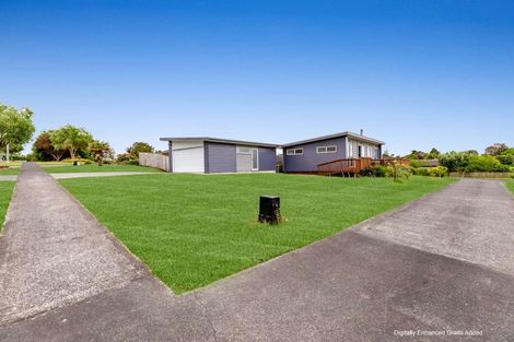 Photo of property in 24 Omana Avenue, Shelly Beach, Helensville, 0874