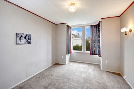 Photo of property in 37 Oxford Street, South Dunedin, Dunedin, 9012