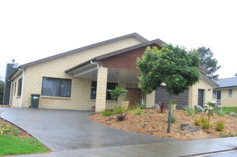 Photo of property in 68 Shelter Drive, Greenhithe, Auckland, 0632