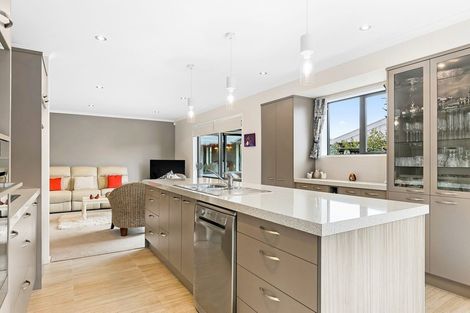 Photo of property in 10 Elm Drive, Rangiora, 7400