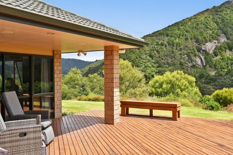 Photo of property in 153 Baldrock Road, Brynderwyn, Maungaturoto, 0587