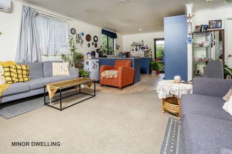 Photo of property in 34 Unsworth Drive, Unsworth Heights, Auckland, 0632