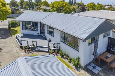 Photo of property in 25 Johns Road, Rangiora, 7400