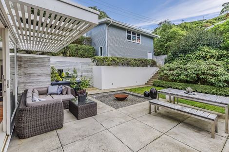 Photo of property in 102 Heke Street, Ngaio, Wellington, 6035