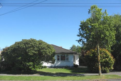 Photo of property in 33 Wilton Crescent, Bishopdale, Christchurch, 8053