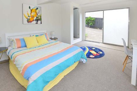Photo of property in 1/694 East Coast Road, Pinehill, Auckland, 0632
