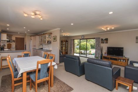 Photo of property in 32 Kerrytown Road, Levels, Timaru, 7975