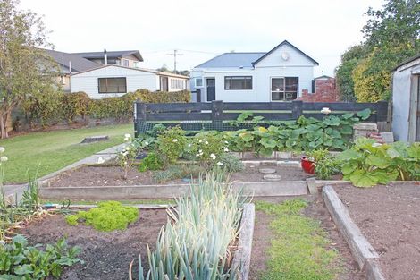 Photo of property in 10 Tweed Street, South Hill, Oamaru, 9400