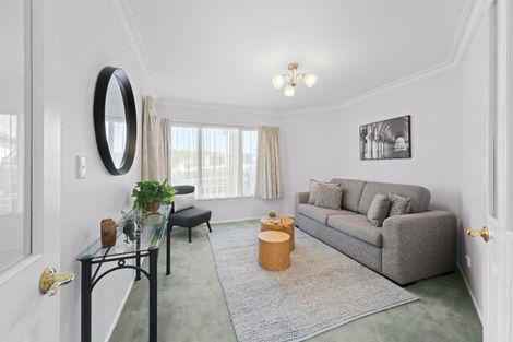 Photo of property in 4 Adam Lile Drive, Highlands Park, New Plymouth, 4312