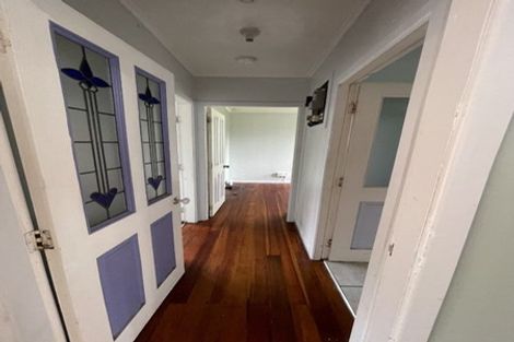 Photo of property in 68a Flanshaw Road, Te Atatu South, Auckland, 0610