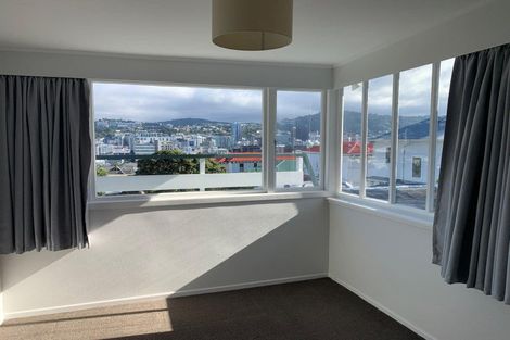Photo of property in 1/24 Austin Street, Mount Victoria, Wellington, 6011