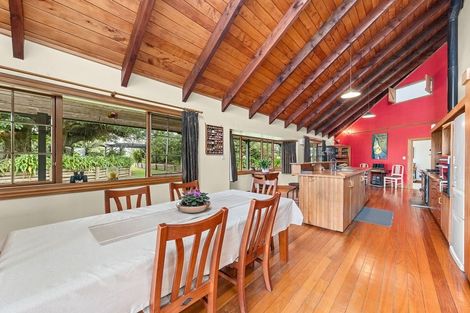 Photo of property in 890a Otaraoa Road, Tikorangi, Waitara, 4383