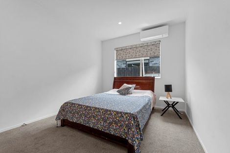 Photo of property in 66 Vinistra Road, Kumeu, 0810