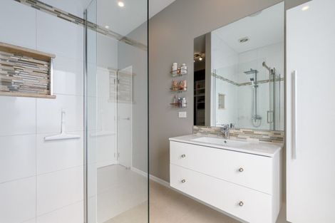 Photo of property in 7 The Glade, Papamoa Beach, Papamoa, 3118