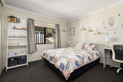 Photo of property in 57 Oteki Park Drive, Welcome Bay, Tauranga, 3112
