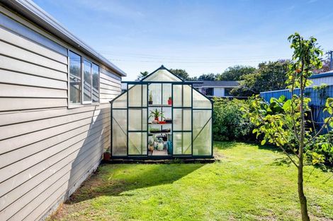 Photo of property in 70 Collins Street, Hawera, 4610