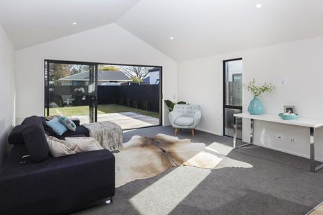 Photo of property in 94 Sarabande Avenue, Redwood, Christchurch, 8051