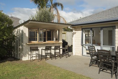 Photo of property in 18 Nautilus Drive, Papamoa Beach, Papamoa, 3118