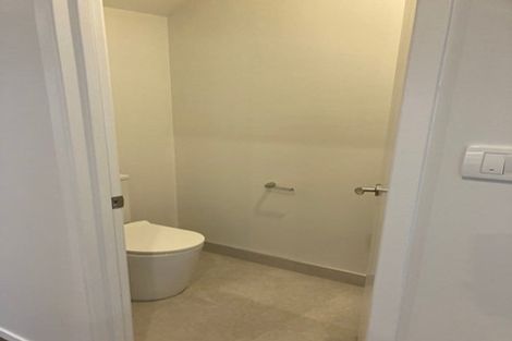 Photo of property in 8 O'halloran Road, Howick, Auckland, 2014