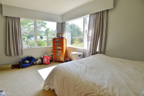 Photo of property in 20 Kenmure Avenue, Forrest Hill, Auckland, 0620