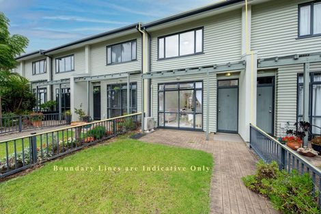 Photo of property in 88/2 Armoy Drive, East Tamaki, Auckland, 2016